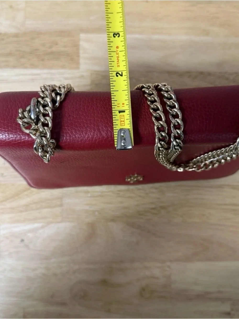 Tory Burch Red Shoulder Bag Gold Chain Strap Magnetic Snap Closure